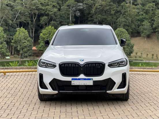BMW-X4-2023