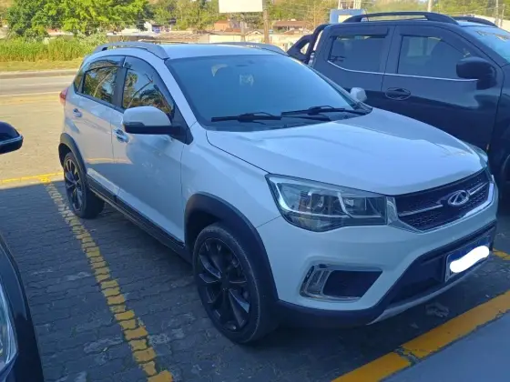 CAOA CHERY TIGGO 2 1.5 MPFI 16V FLEX LOOK 4P MANUAL CAOA CHERY TIGGO 2 1.5 MPFI 16V FLEX LOOK 4P MANUAL
