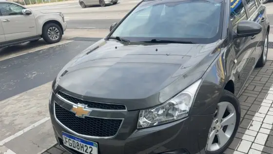 CHEVROLET CRUZE 1.8 LT 16V FLEX 4P AUTOMÁTICO CHEVROLET CRUZE 1.8 LT 16V FLEX 4P AUTOMÁTICO