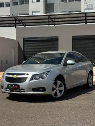 CHEVROLET CRUZE 1.8 LT 16V FLEX 4P AUTOMÁTICO CHEVROLET CRUZE 1.8 LT 16V FLEX 4P AUTOMÁTICO