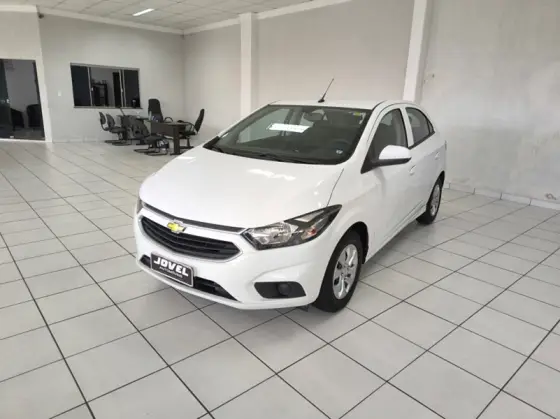 CHEVROLET ONIX 1.0 MPFI LT 8V FLEX 4P MANUAL CHEVROLET ONIX 1.0 MPFI LT 8V FLEX 4P MANUAL