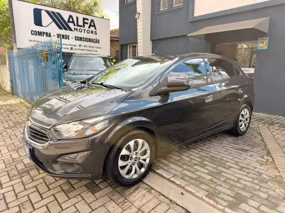 CHEVROLET ONIX 1.4 MPFI ADVANTAGE 8V FLEX 4P AUTOMÁTICO CHEVROLET ONIX 1.4 MPFI ADVANTAGE 8V FLEX 4P AUTOMÁTICO