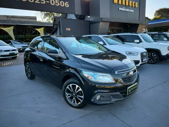 CHEVROLET ONIX 1.4 MPFI LTZ 8V FLEX 4P AUTOMÁTICO
