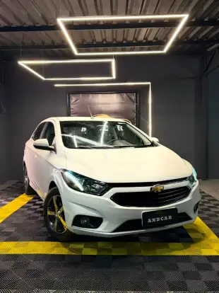CHEVROLET-ONIX-2018