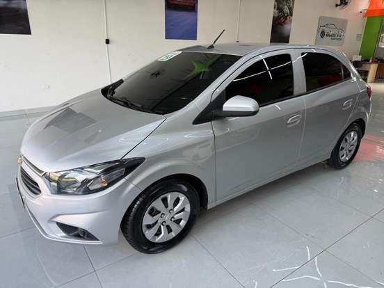 CHEVROLET-ONIX-2018