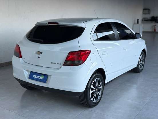CHEVROLET-ONIX-2014
