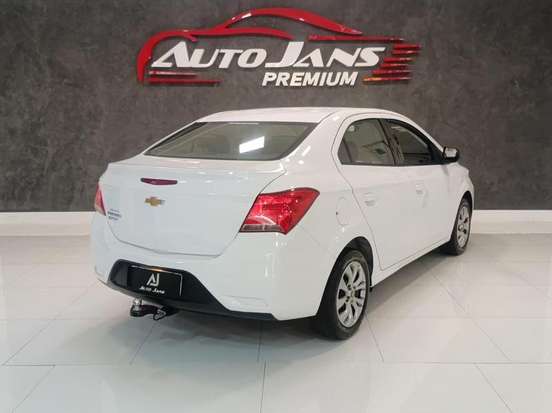 CHEVROLET-PRISMA-2018