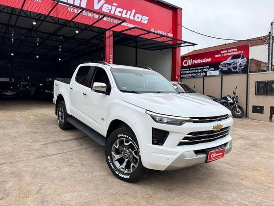 CHEVROLET S10 2.8 16V TURBO DIESEL HIGH COUNTRY CD 4X4 AUTOMÁTICO