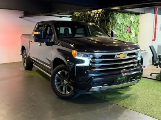 CHEVROLET SILVERADO 5.3 V8 GASOLINA 1500 HIGH COUNTRY 4X4 AUTOMÁTICO CHEVROLET SILVERADO 5.3 V8 GASOLINA 1500 HIGH COUNTRY 4X4 AUTOMÁTICO