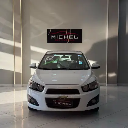 CHEVROLET SONIC 1.6 LTZ 16V FLEX 4P AUTOMÁTICO CHEVROLET SONIC 1.6 LTZ 16V FLEX 4P AUTOMÁTICO