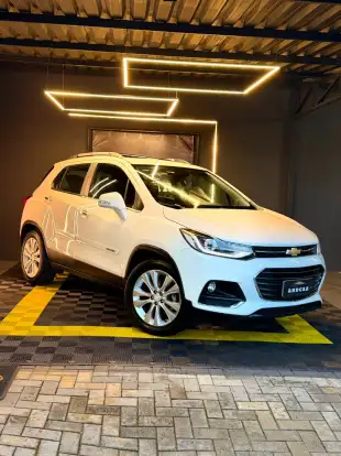 CHEVROLET-TRACKER-2018