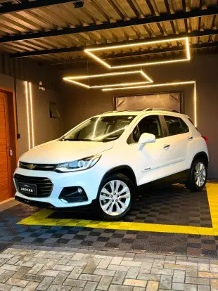 CHEVROLET-TRACKER-2018