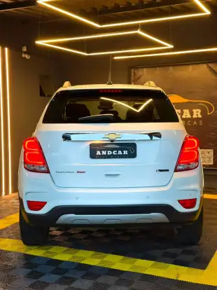 CHEVROLET-TRACKER-2018