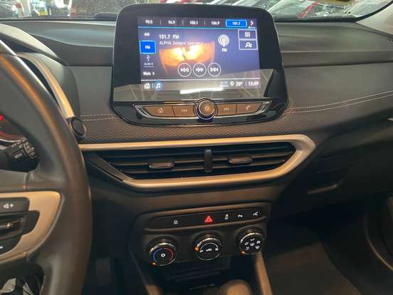 CHEVROLET-TRACKER-2022