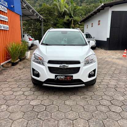 CHEVROLET-TRACKER-2014
