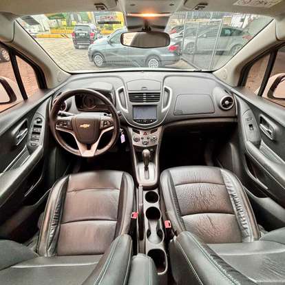 CHEVROLET-TRACKER-2014