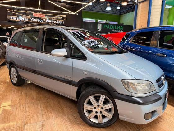 CHEVROLET ZAFIRA 2.0 MPFI ELEGANCE 8V FLEX 4P AUTOMÁTICO