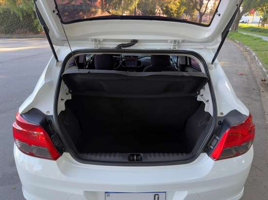 CHEVROLET-ONIX-2016