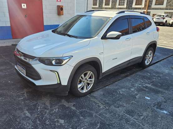 CHEVROLET-TRACKER-2021