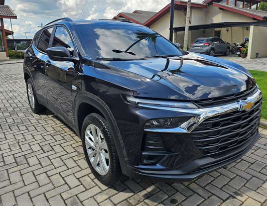 CHEVROLET-TRACKER-2025