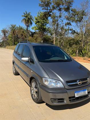 CHEVROLET ZAFIRA 2.0 MPFI ELITE 8V FLEX 4P AUTOMÁTICO