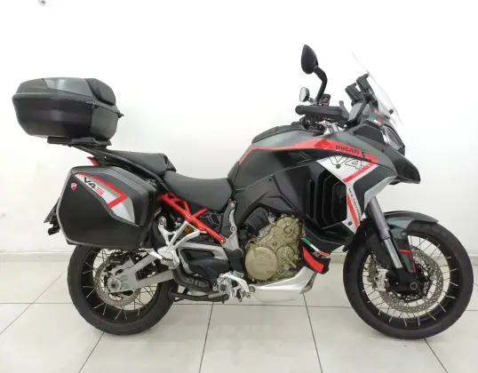 DUCATI MULTISTRADA 1200 V4 S DUCATI MULTISTRADA 1200 V4 S