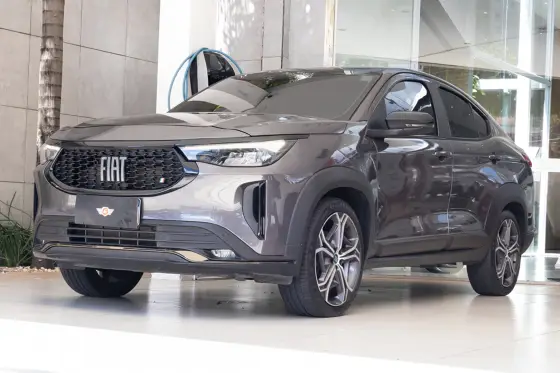 FIAT FASTBACK 1.0 TURBO 200 HYBRID IMPETUS CVT FIAT FASTBACK 1.0 TURBO 200 HYBRID IMPETUS CVT