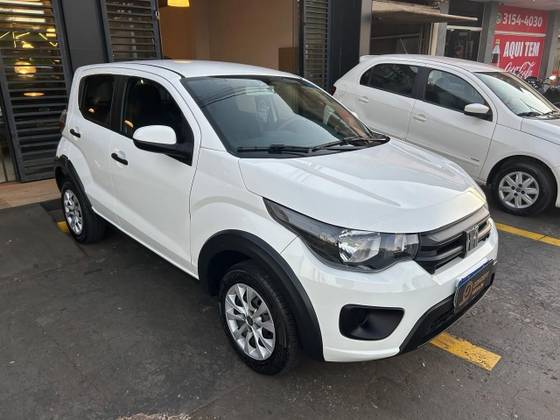 FIAT MOBI 1.0 EVO FLEX LIKE. MANUAL