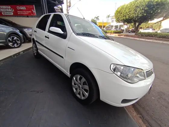 FIAT PALIO 1.0 MPI FIRE CELEBRATION 8V FLEX 4P MANUAL
