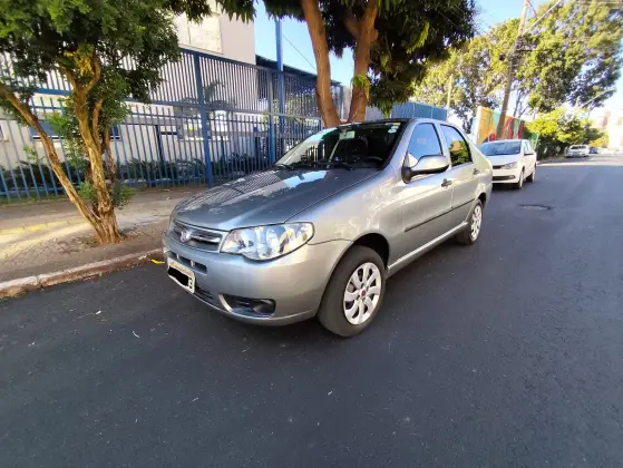FIAT SIENA 1.0 MPI EL CELEBRATION 8V FLEX 4P MANUAL FIAT SIENA 1.0 MPI EL CELEBRATION 8V FLEX 4P MANUAL
