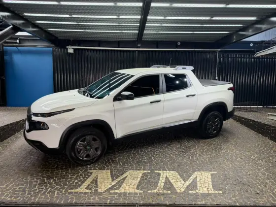 FIAT TORO 1.3 TURBO 270 FLEX ENDURANCE AT6 FIAT TORO 1.3 TURBO 270 FLEX ENDURANCE AT6