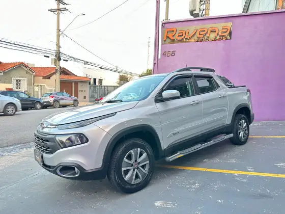 FIAT TORO 1.8 16V EVO FLEX FREEDOM AT6 FIAT TORO 1.8 16V EVO FLEX FREEDOM AT6