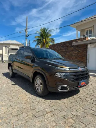 FIAT TORO 1.8 16V EVO FLEX FREEDOM AT6 FIAT TORO 1.8 16V EVO FLEX FREEDOM AT6