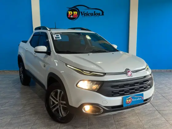 FIAT TORO 2.0 16V TURBO DIESEL FREEDOM 4WD AT9