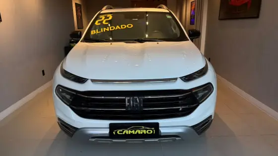 FIAT TORO 2.0 16V TURBO DIESEL VOLCANO 4WD AT9 FIAT TORO 2.0 16V TURBO DIESEL VOLCANO 4WD AT9
