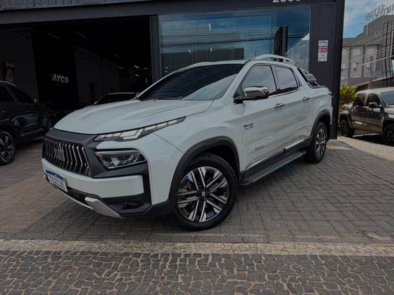 FIAT TORO 2.2 TURBO DIESEL RANCH 4WD AT9