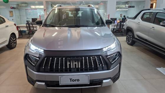 FIAT TORO 2.2 TURBO DIESEL VOLCANO 4WD AT9
