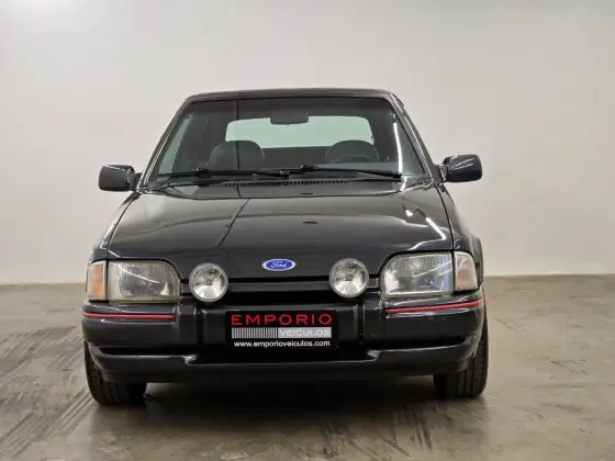 FORD ESCORT 1.8 XR3 CONVERSÍVEL 8V GASOLINA 2P MANUAL FORD ESCORT 1.8 XR3 CONVERSÍVEL 8V GASOLINA 2P MANUAL