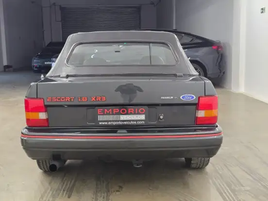 FORD-ESCORT-1991