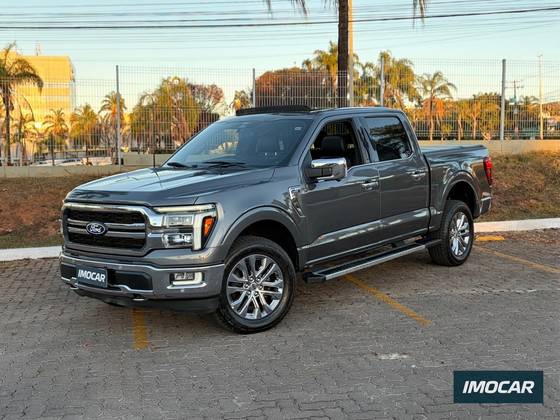 FORD F-150 5.0 V8 GASOLINA CD LARIAT BLACK FX4 AUTOMÁTICO