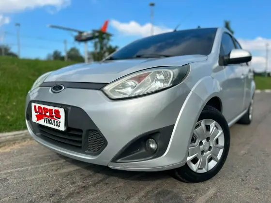 FORD FIESTA 1.0 ROCAM SEDAN 8V FLEX 4P MANUAL