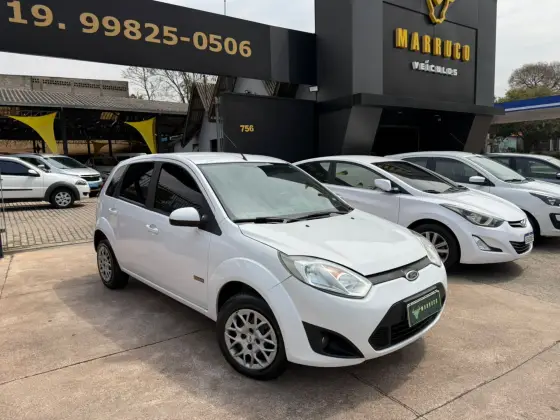 FORD FIESTA 1.6 MPI CLASS HATCH 8V FLEX 4P MANUAL FORD FIESTA 1.6 MPI CLASS HATCH 8V FLEX 4P MANUAL