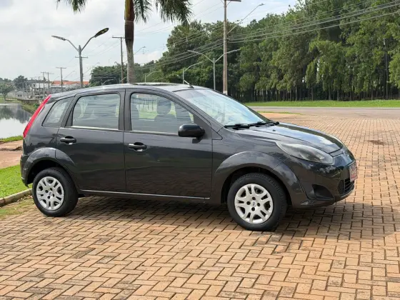 FORD FIESTA 1.6 ROCAM HATCH 8V FLEX 4P MANUAL