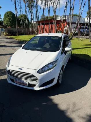 FORD FIESTA 1.6 SE HATCH 16V FLEX 4P MANUAL FORD FIESTA 1.6 SE HATCH 16V FLEX 4P MANUAL