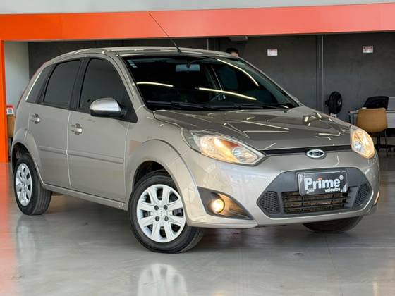 FORD FIESTA 1.0 ROCAM HATCH 8V FLEX 4P MANUAL