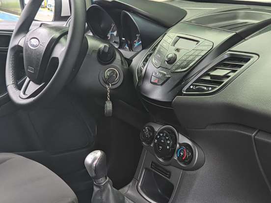FORD-FIESTA-1.5 S HATCH 16V FLEX 4P MANUAL FORD-FIESTA-2015