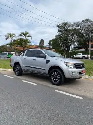 FORD-RANGER-2013