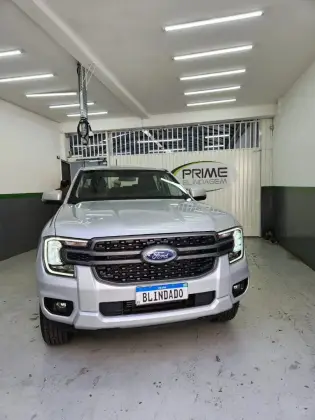 FORD RANGER 3.0 V6 TURBO DIESEL CD LIMITED 4X4 AUTOMÁTICO FORD RANGER 3.0 V6 TURBO DIESEL CD LIMITED 4X4 AUTOMÁTICO