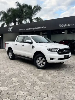FORD RANGER 3.2 XLT 4X4 CD 20V DIESEL 4P AUTOMÁTICO FORD RANGER 3.2 XLT 4X4 CD 20V DIESEL 4P AUTOMÁTICO
