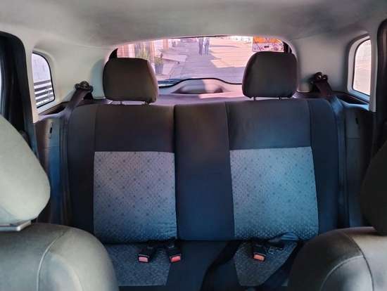 FORD-FIESTA-2013